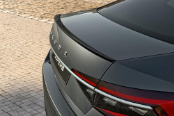 Škoda Superb III sedan-Zadní spoiler SportLine pátých dveří original